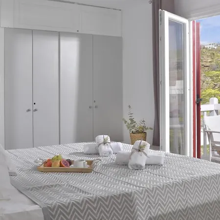 Orizon Tagoo Mykonos Panzió 4*