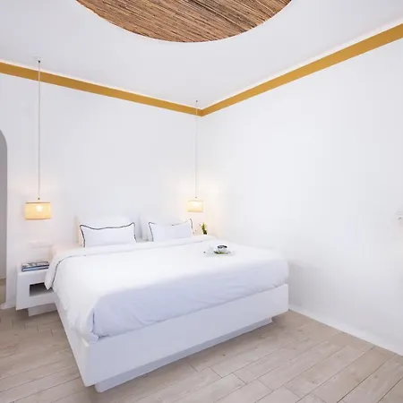 Tagoo Hotell 4*