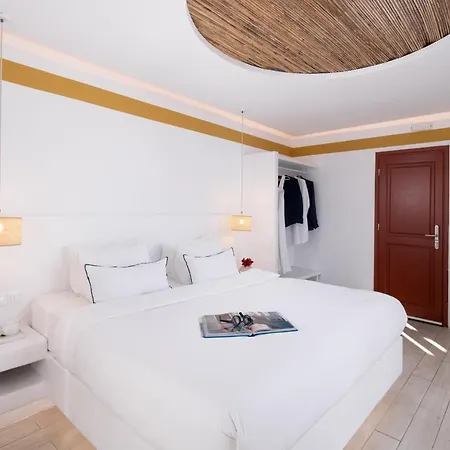 Hotell Tagoo 4*